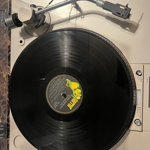 Vintage vinyl records player - Picture 4 of 17